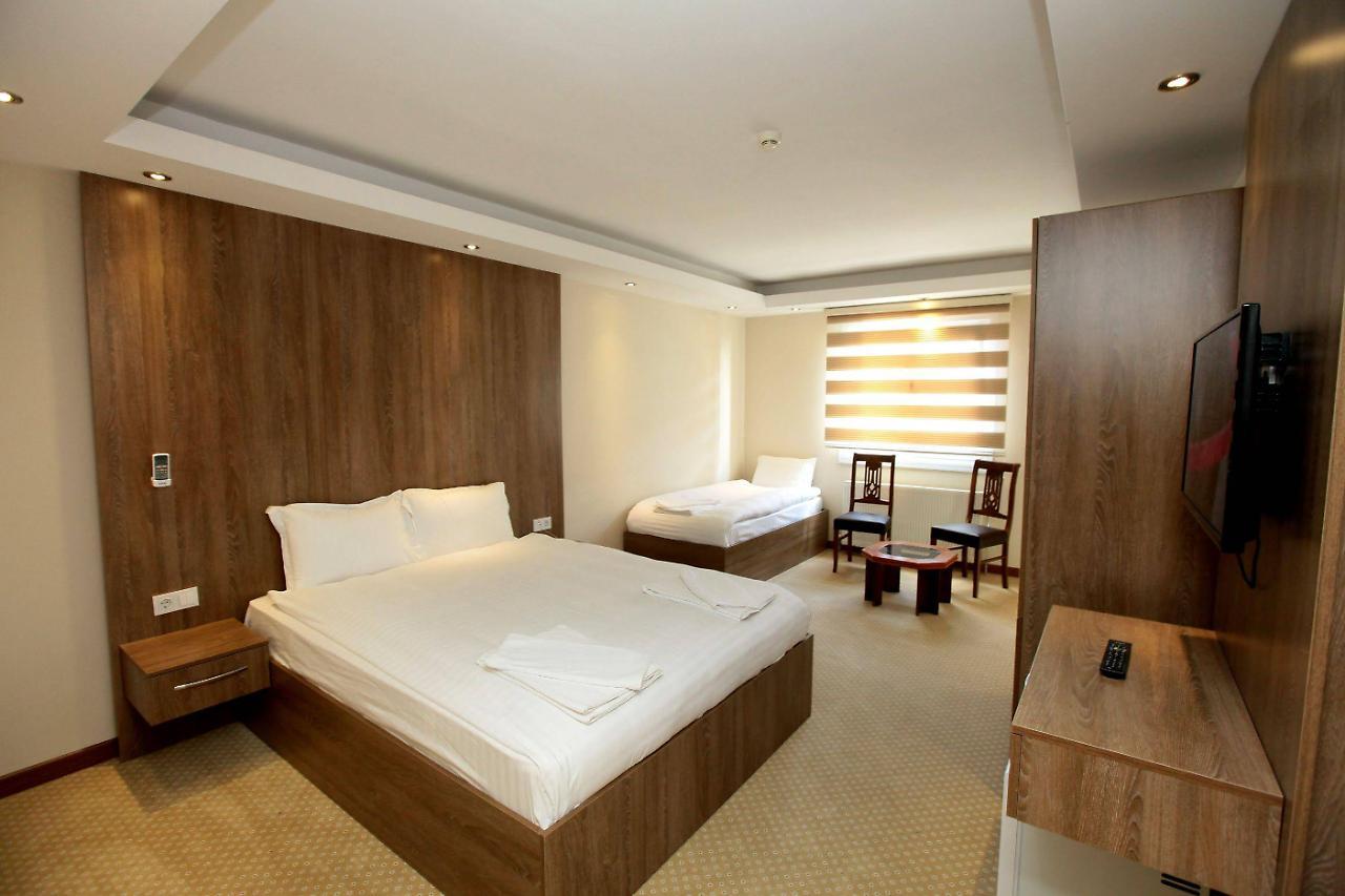 Ny World Hotel Istanbul Exterior photo