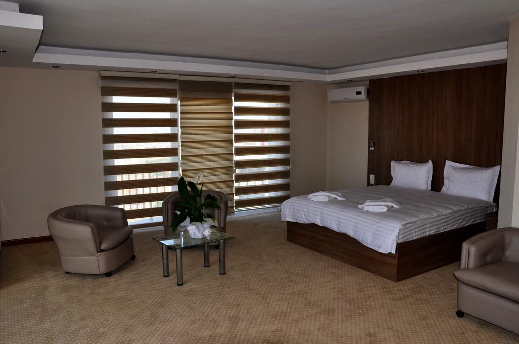 Ny World Hotel Istanbul Exterior photo