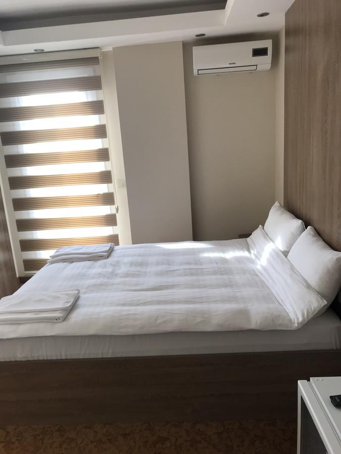 Ny World Hotel Istanbul Exterior photo